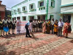 Observance of swachhata Hi Seva Parv,A synchronized National Cleanliness drive at women's college,khurda on dt.25.09.2025.
